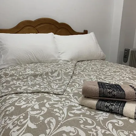 Apartamento céntrico a 1km de la playa. Pontedeume Extérieur photo