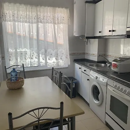 Apartamento céntrico a 1km de la playa. Pontedeume Extérieur photo